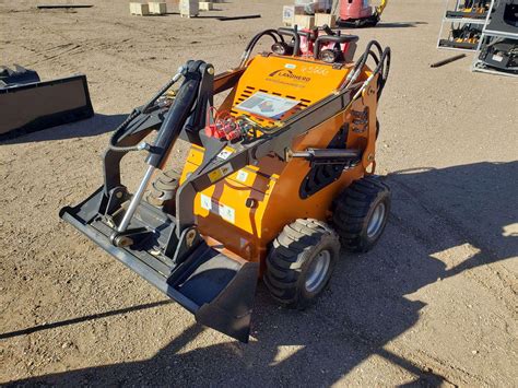 landhonor mini skid steer loader